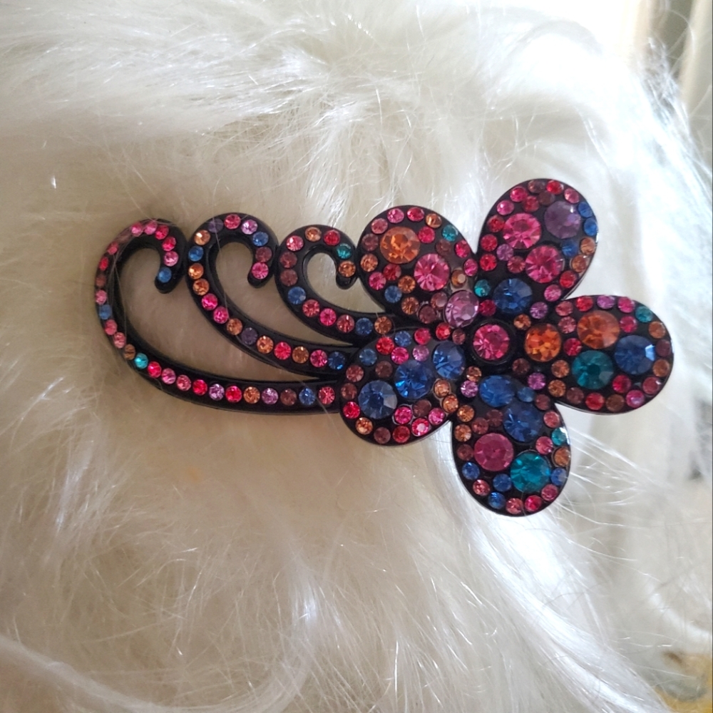 Crystal hair clip